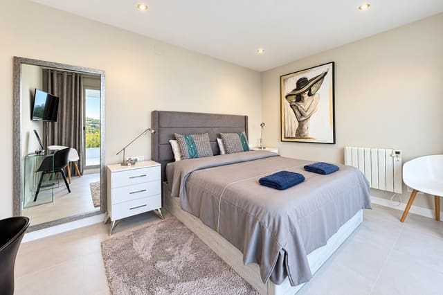 3 soverom Penthouse til salgs i El Chaparral, Mijas med svømmebasseng garasje - € 1 000 000 (Ref: 10174916)