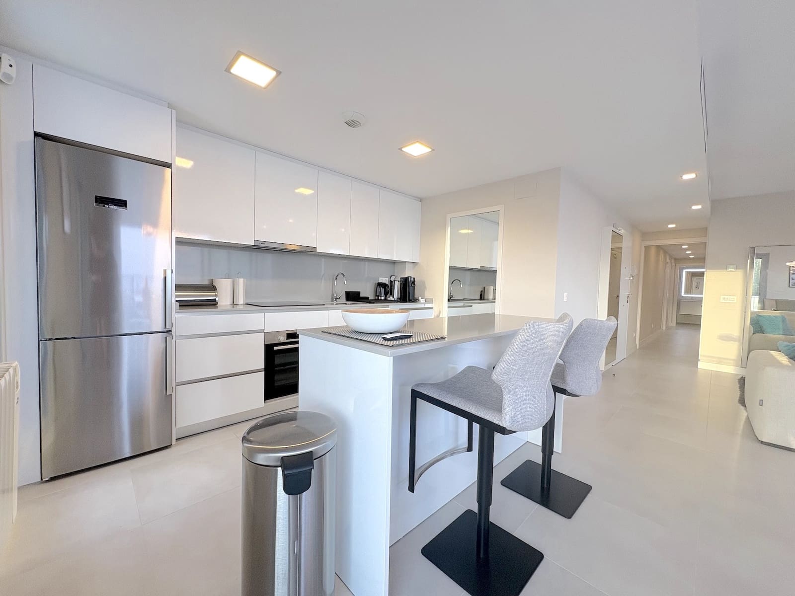 3 soverom Penthouse til salgs i El Chaparral med svømmebasseng garasje - € 1 000 000 (Ref: 10174916)