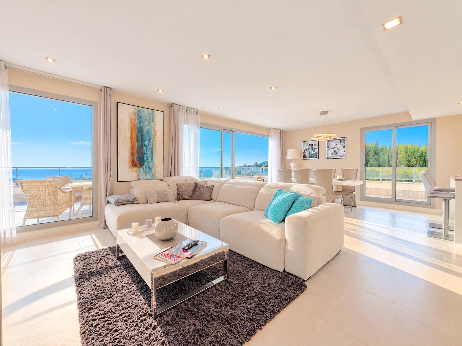 3 soverom Penthouse til salgs i El Chaparral med svømmebasseng garasje - € 1 000 000 (Ref: 10174916)