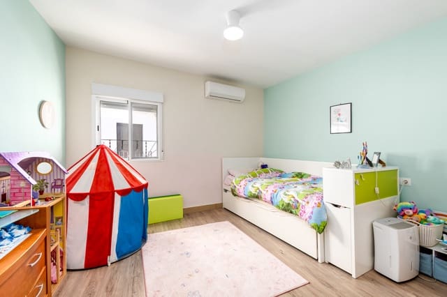 3 soveværelse Byhus til salg i Alhaurín el Grande - € 295.000 (Ref: 10177047)