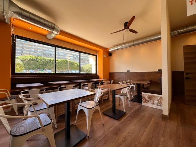 Restaurant/Bar til salgs i Fuengirola - € 1 600 000 (Ref: 10180432)