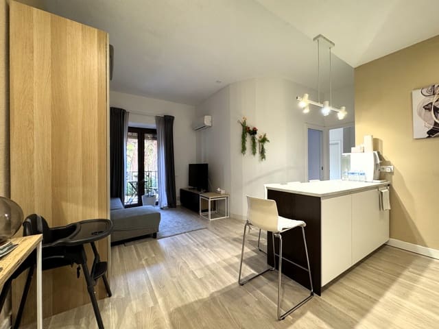 2 soveværelse Lejlighed til salg i Calahonda, Mijas med swimmingpool - € 390.000 (Ref: 10180435)