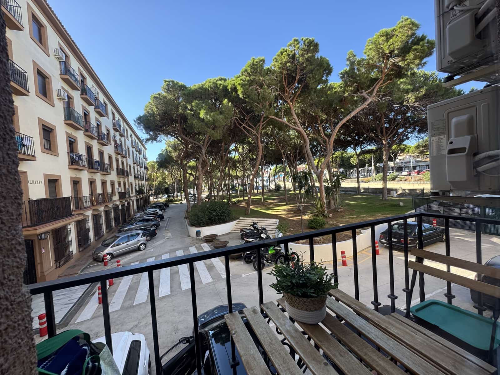 2 soveværelse Lejlighed til salg i Calahonda med swimmingpool - € 390.000 (Ref: 10180435)