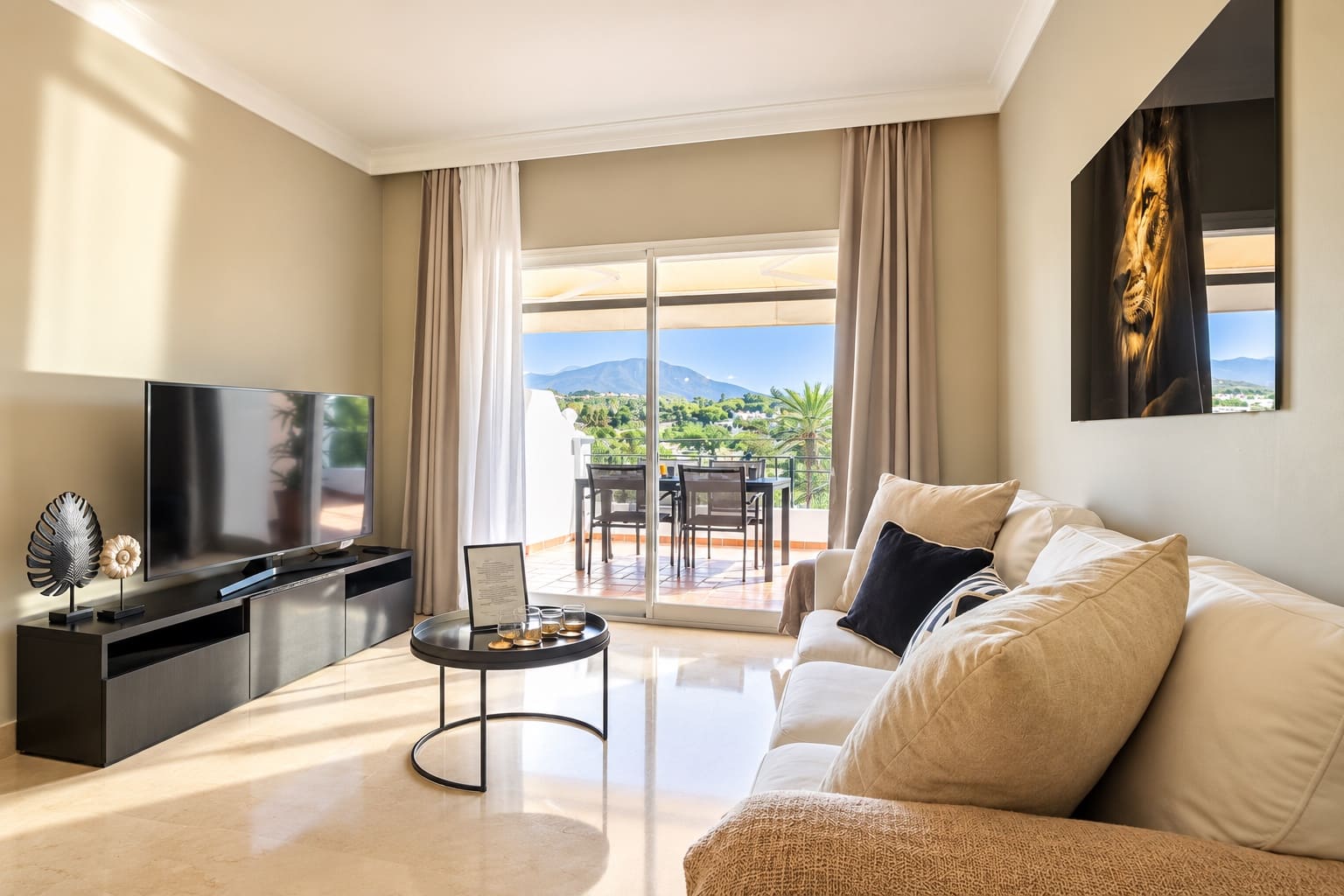 2 Zimmer Penthouse zu verkaufen in Marbella mit Pool Garage - 485.000 € (Ref: 10180437)