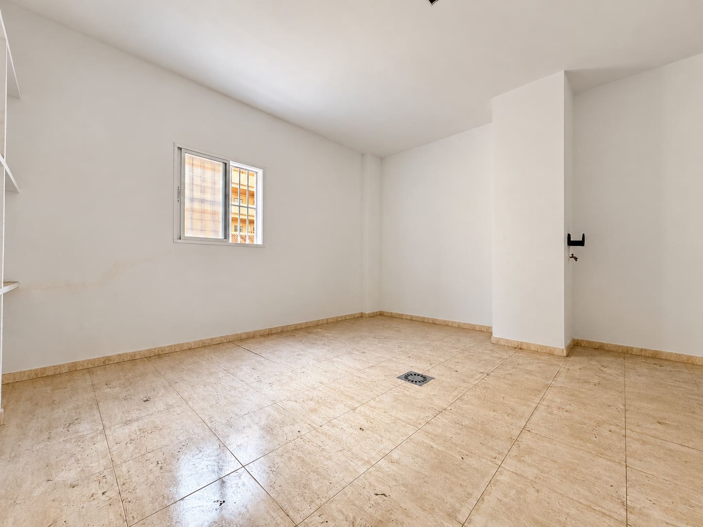 Gewerbe zu verkaufen in Fuengirola - 370.000 € (Ref: 10182923)