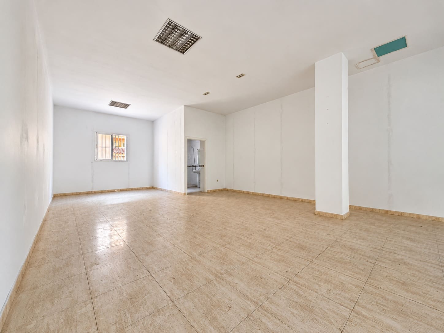 Gewerbe zu verkaufen in Fuengirola - 370.000 € (Ref: 10182923)