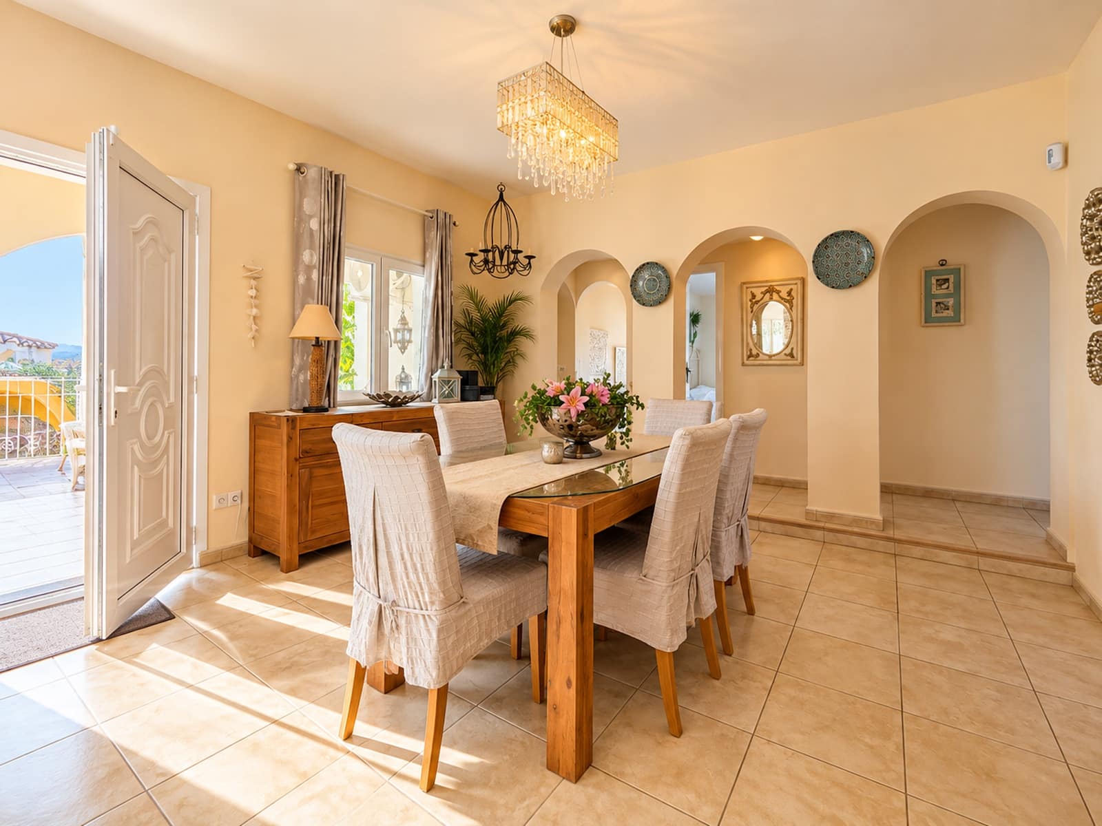 7 slaapkamer Villa te koop in Mijas Costa met zwembad garage - € 1.295.000 (Ref: 10182924)