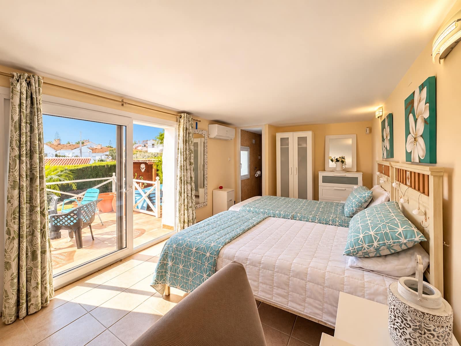 7 slaapkamer Villa te koop in Mijas Costa met zwembad garage - € 1.295.000 (Ref: 10182924)