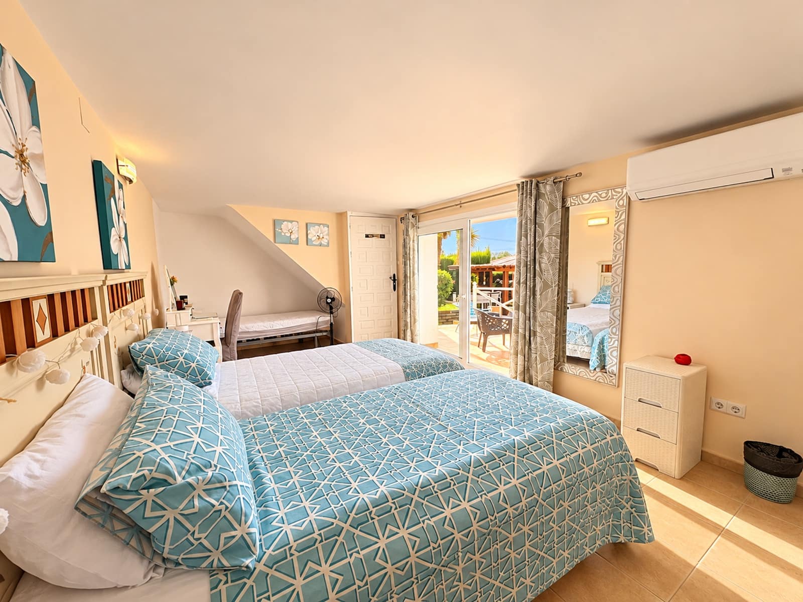 7 slaapkamer Villa te koop in Mijas Costa met zwembad garage - € 1.295.000 (Ref: 10182924)