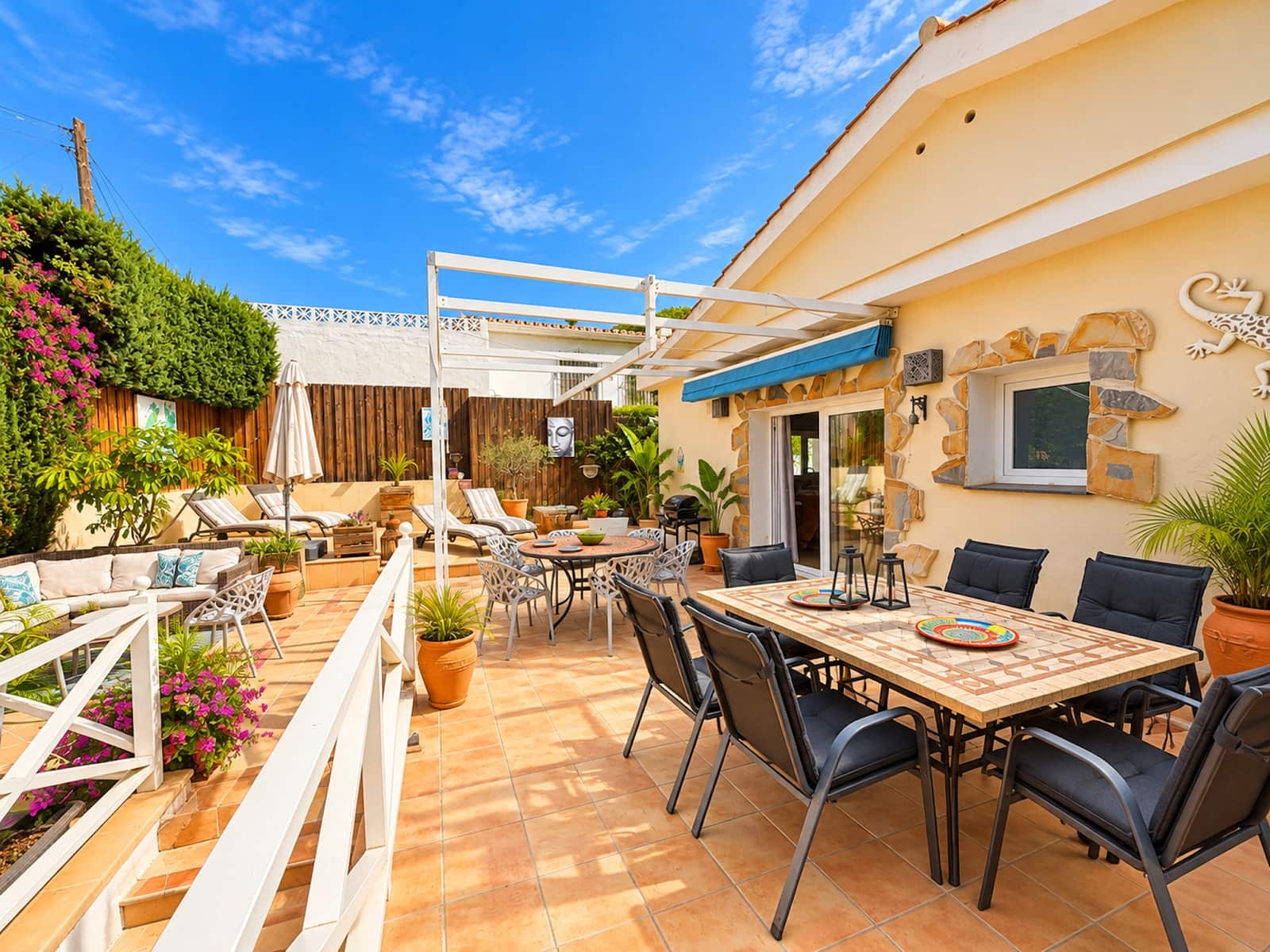7 slaapkamer Villa te koop in Mijas Costa met zwembad garage - € 1.295.000 (Ref: 10182924)