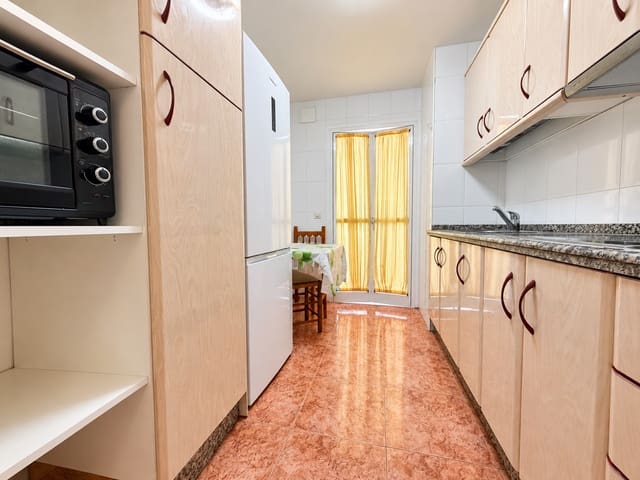 2 Zimmer Apartment zu verkaufen in Las Gaviotas  - Carvajal, Fuengirola mit Garage - 580.000 € (Ref: 10184441)