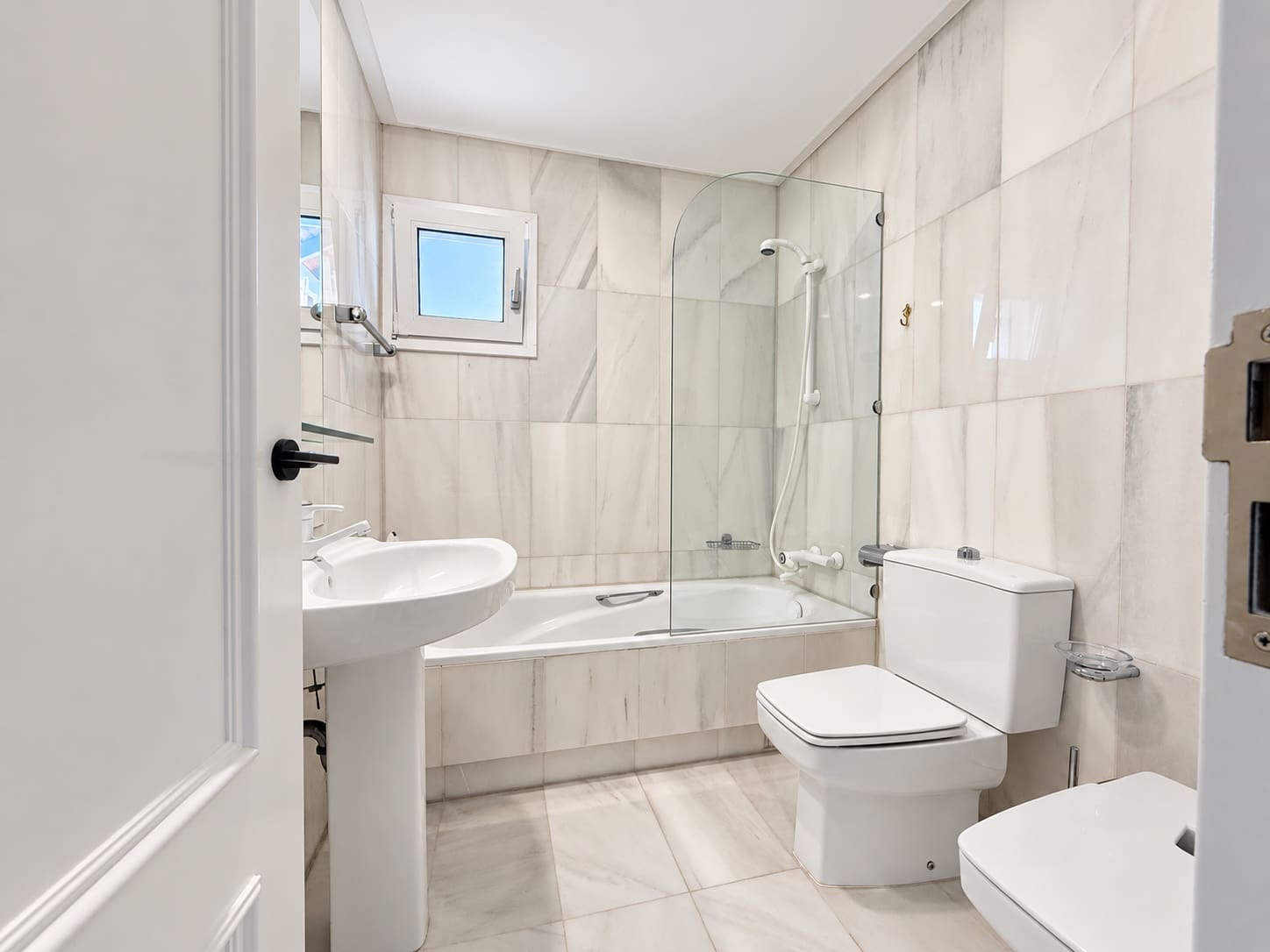 3 soverom Penthouse til salgs i Golden Mile med svømmebasseng garasje - € 2 395 000 (Ref: 10184443)