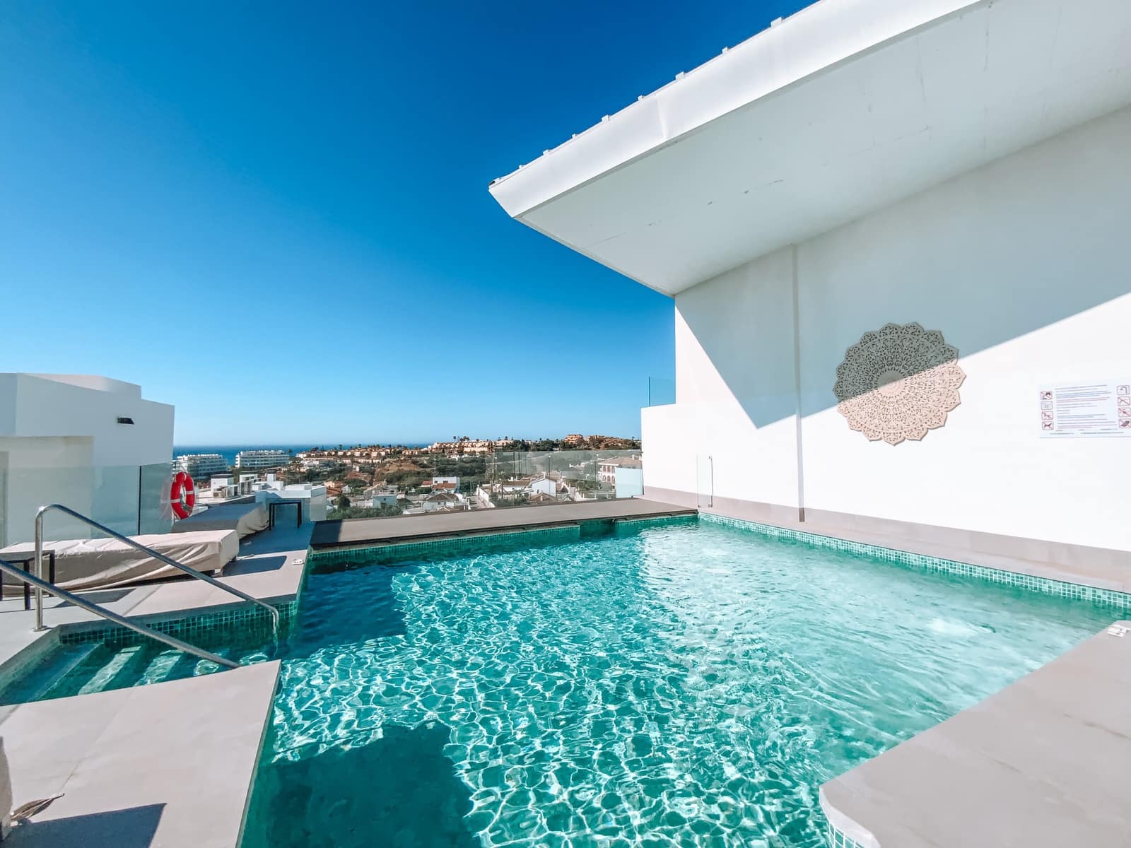 2 sovrum Lägenhet till salu i Fuengirola med pool garage - 630 000 € (Ref: 5700795)