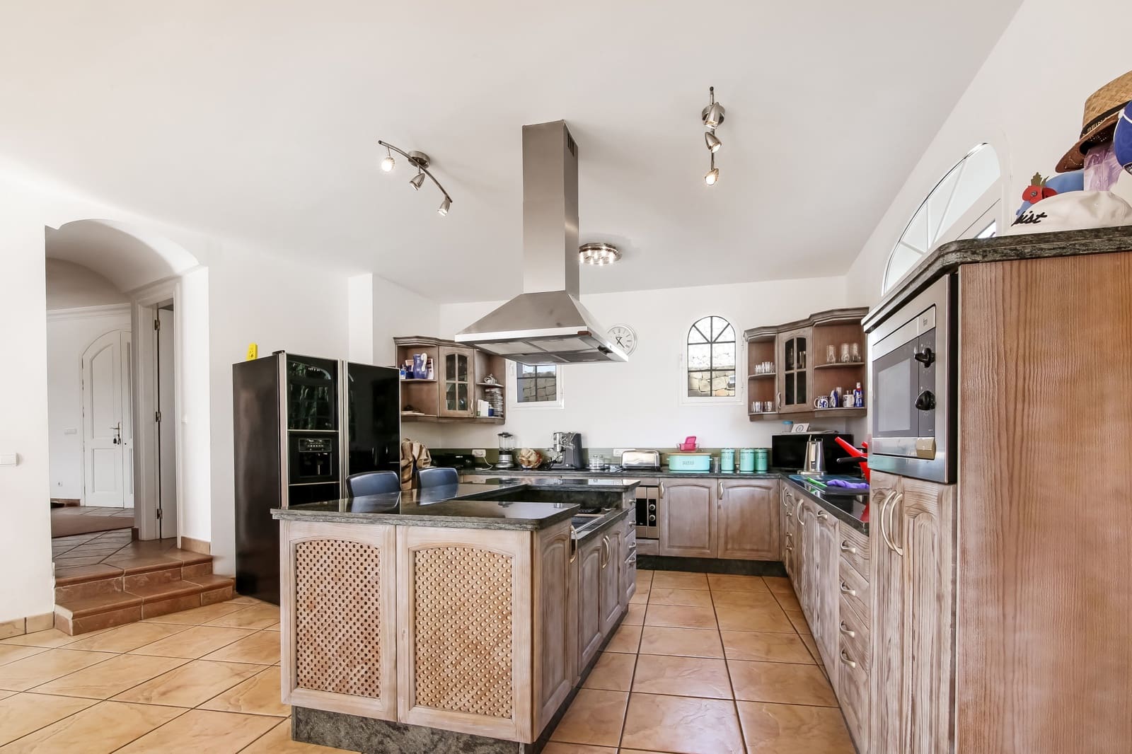 5 sovrum Villa till salu i Mijas Costa med pool garage - 1 400 000 € (Ref: 5825275)