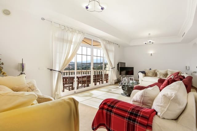7 soverom Villa til salgs i Mijas Costa, Mijas med svømmebasseng garasje - € 1 050 000 (Ref: 5825275)