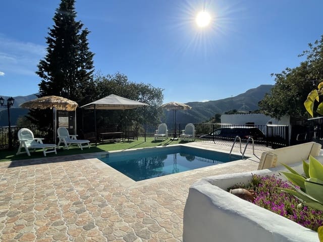 2 soveværelse Finca/Landehus til salg i El Chorro, Alora med swimmingpool - € 420.000 (Ref: 5981410)