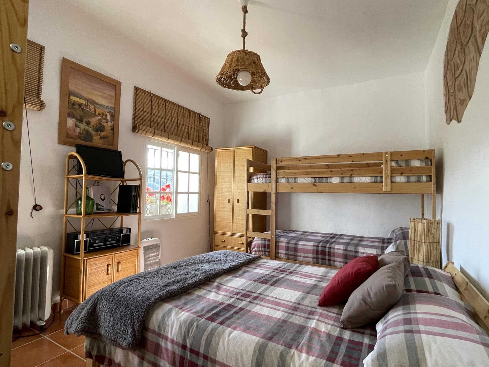 2 bedroom Finca/Country House for sale in El Chorro with pool - € 420,000 (Ref: 5981410)