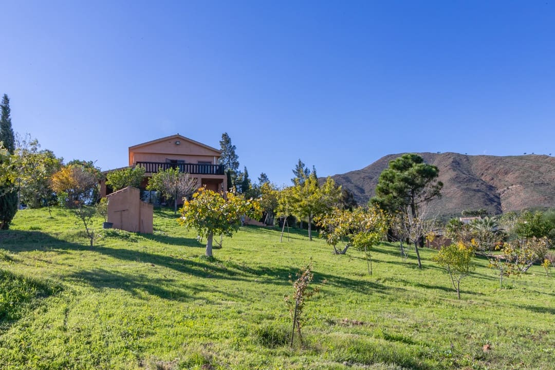4 slaapkamer Finca/Landhuis te koop in Mijas Costa met zwembad garage - € 1.190.000 (Ref: 6091888)