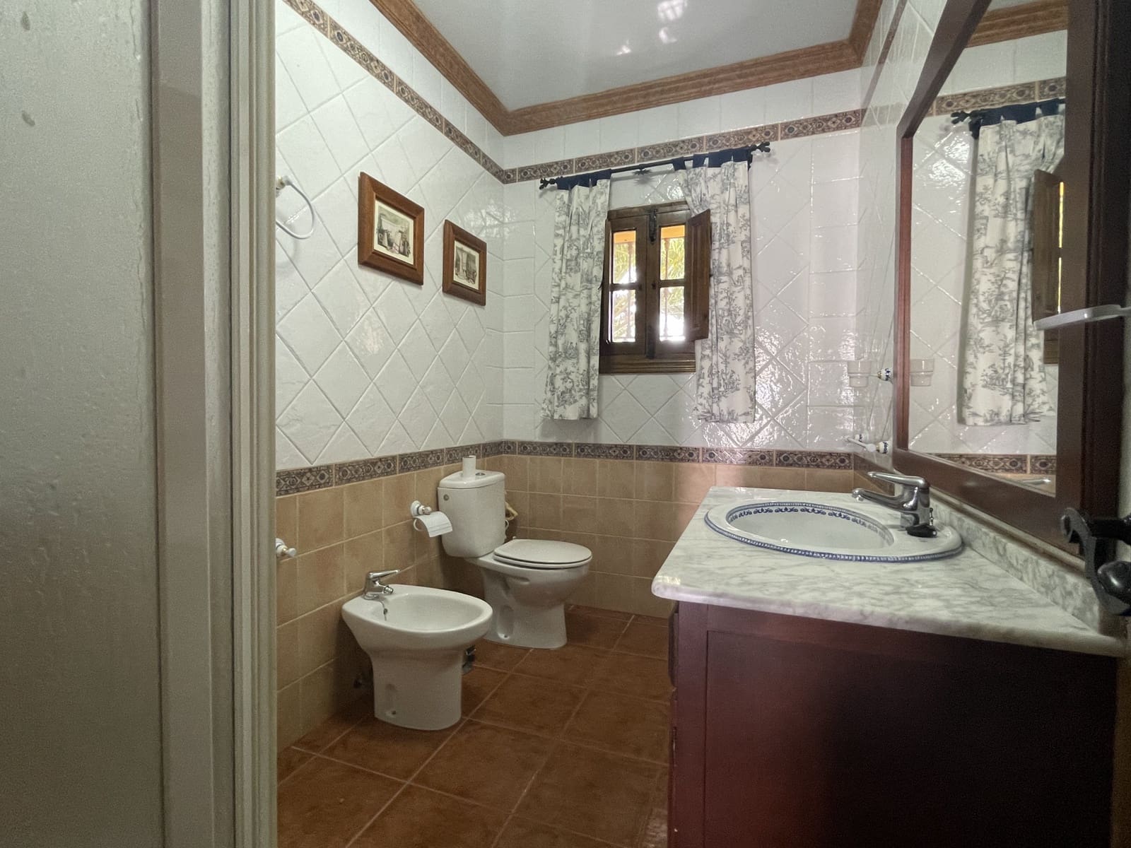 Finca/Casa Rural de 14 habitaciones en Villanueva de la Concepcion en venta con piscina garaje - 1.000.000 € (Ref: 6203085)