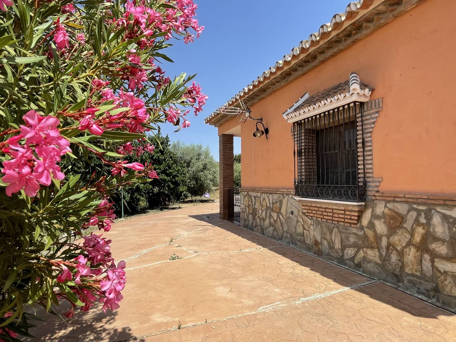 Finca/Casa Rural de 14 habitaciones en Villanueva de la Concepcion en venta con piscina garaje - 1.000.000 € (Ref: 6203085)