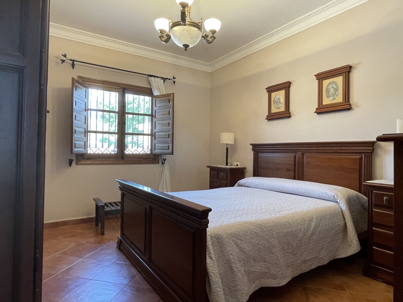 14 bedroom Finca/Country House for sale in Villanueva de la Concepcion with pool garage - € 1,000,000 (Ref: 6203085)