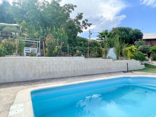 4 slaapkamer Halfvrijstaande villa te koop in Iznájar met zwembad garage - € 320.000 (Ref: 7099490)