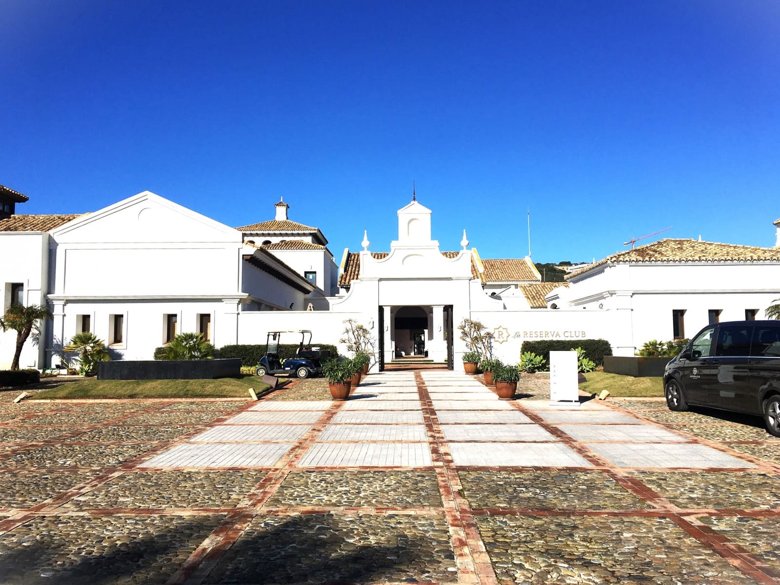6 bedroom Villa for sale in Sotogrande with pool garage - € 5,500,000 (Ref: 7397465)