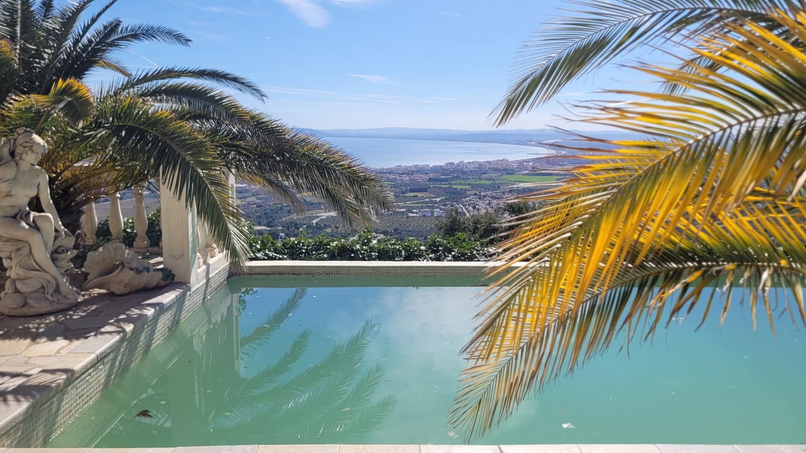 4 chambre Villa/Maison à vendre à Roses avec piscine - 899 000 € (Ref: 7499031)