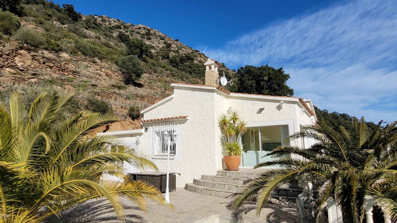 4 chambre Villa/Maison à vendre à Roses avec piscine - 899 000 € (Ref: 7499031)