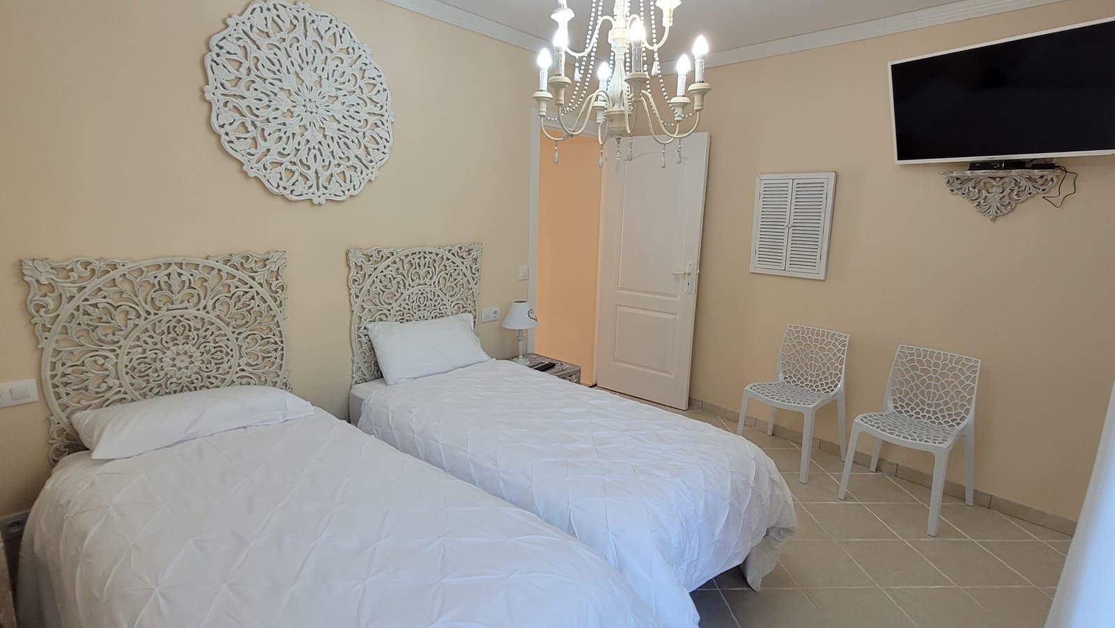 4 chambre Villa/Maison à vendre à Roses avec piscine - 899 000 € (Ref: 7499031)