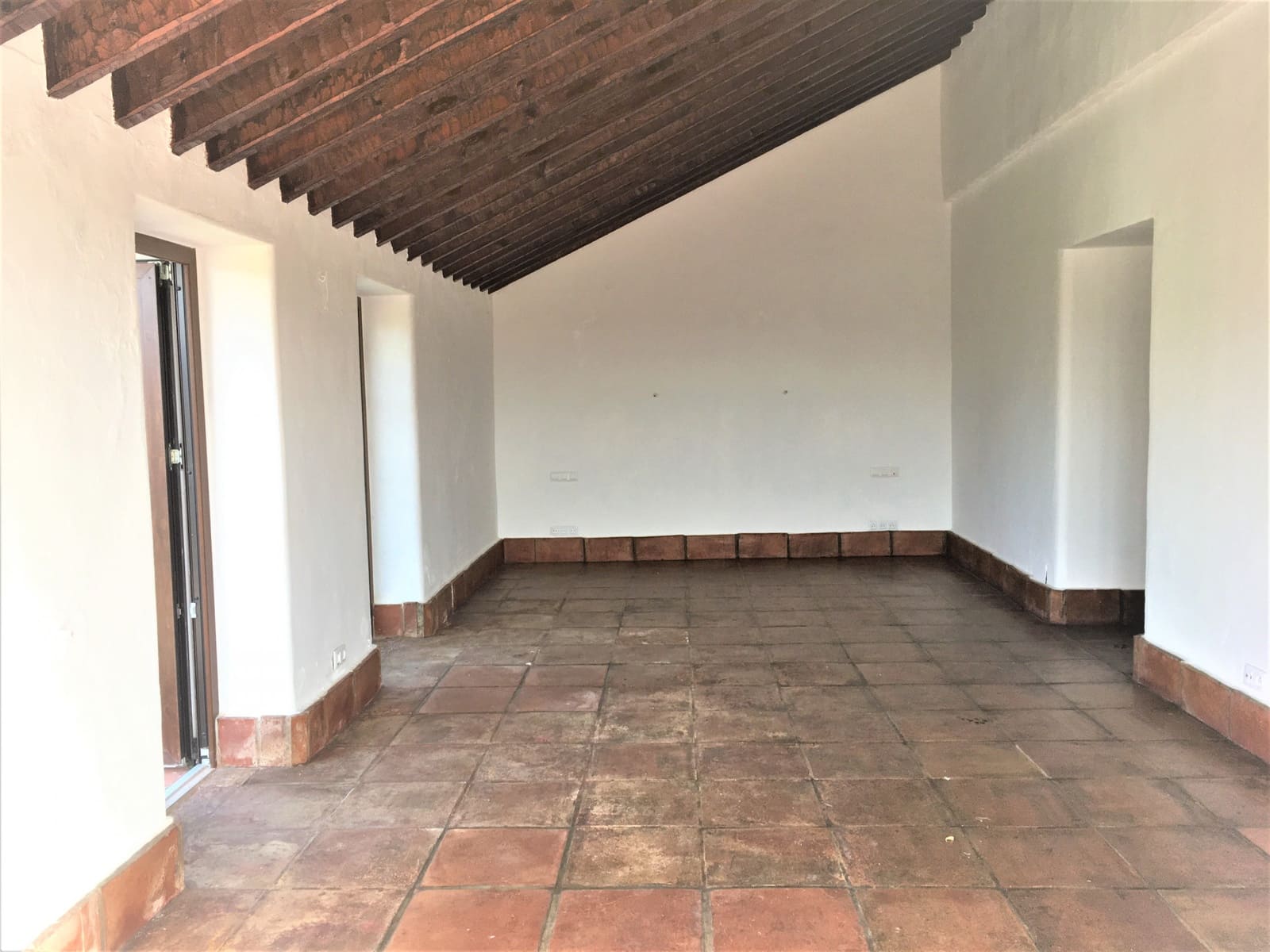 7 makuuhuone Maalaistalo myytävänä paikassa San Enrique de Guadiaro mukana uima-altaan 
autotalli - 3 500 000 € (Ref: 7530695)