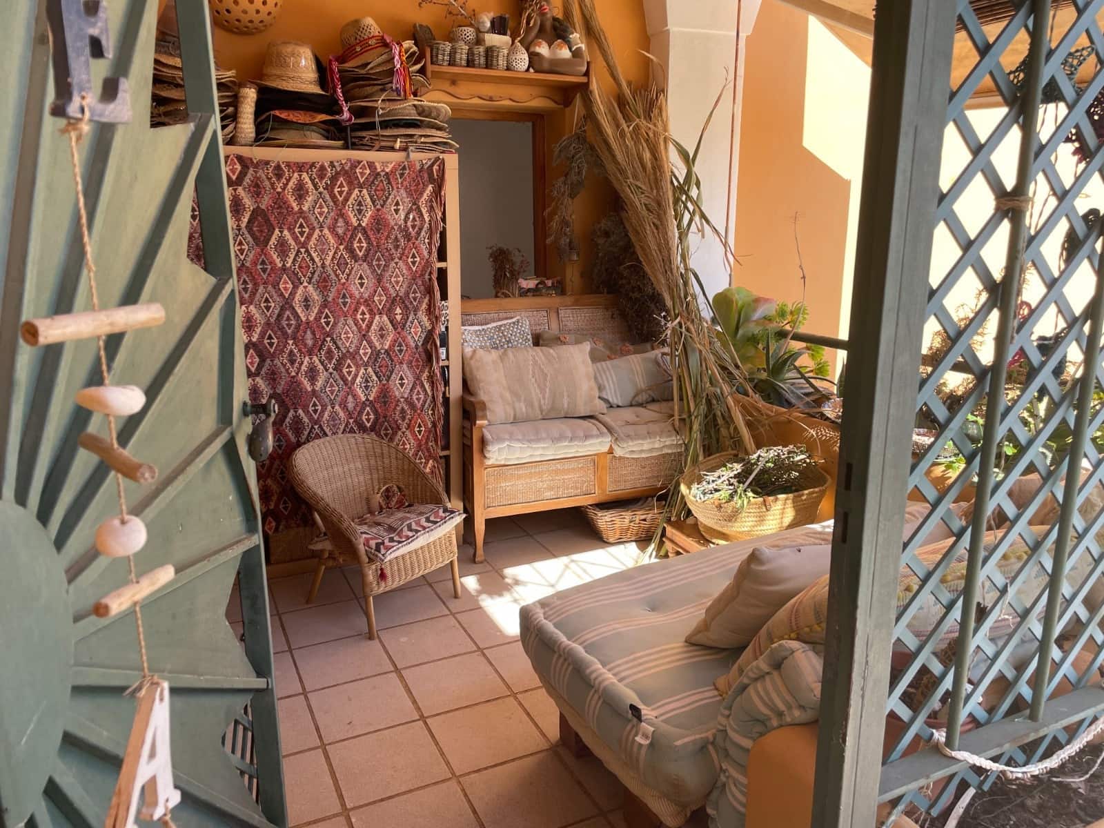 3 makuuhuone Huoneisto myytävänä paikassa La Siesta mukana uima-altaan - 675 000 € (Ref: 7563793)