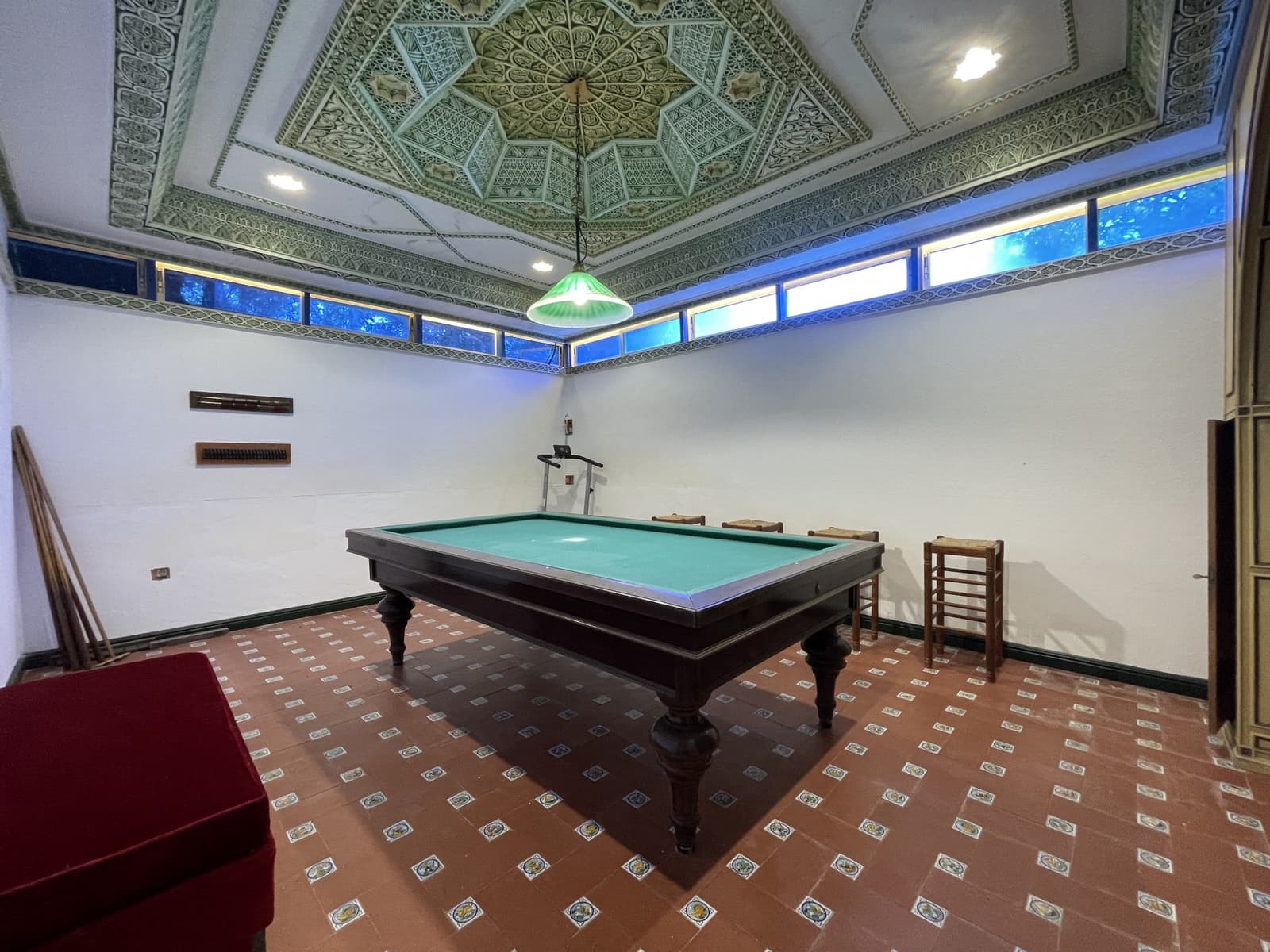 6 soveværelse Finca/Landehus til salg i Carmona med swimmingpool garage - € 1.200.000 (Ref: 7693379)