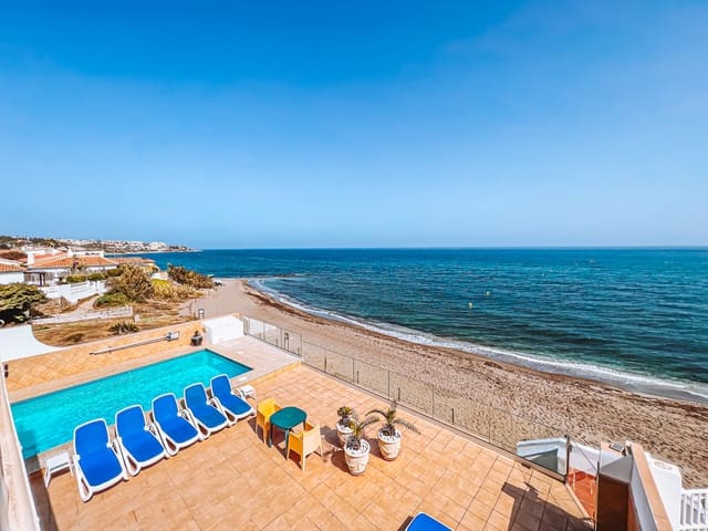 Chalet de 5 habitaciones en La Cala de Mijas, Mijas en venta con piscina garaje - 1.994.000 € (Ref: 7740210)
