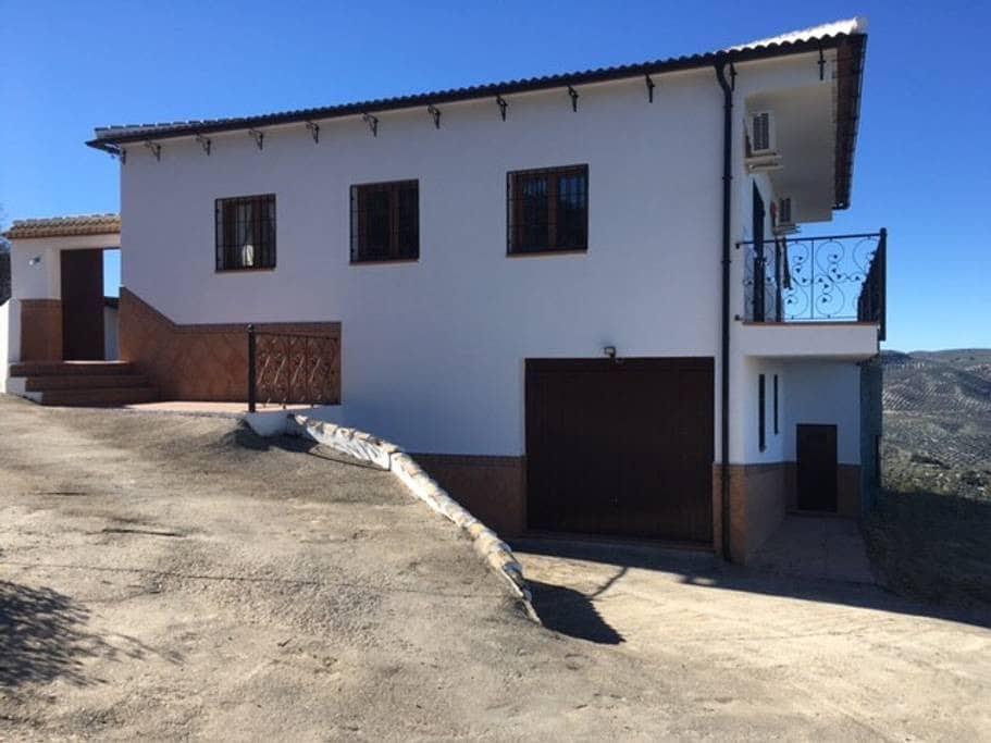 4 bedroom Finca/Country House for sale in Iznájar with pool garage €