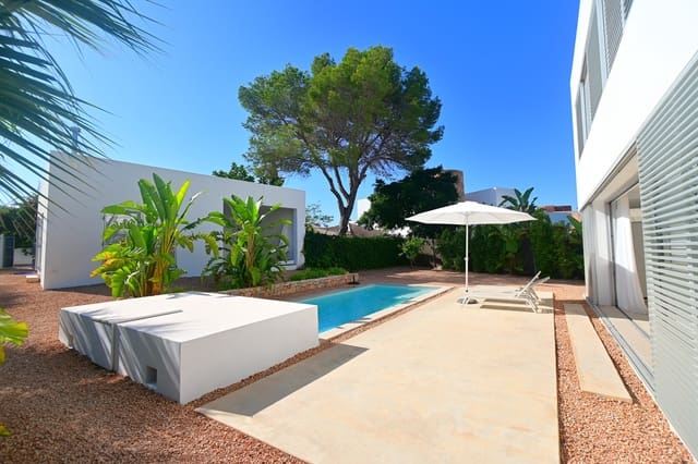 4 sypialnia Willa na sprzedaż w Santa Eulalia / Santa Eularia z basenem garażem - 2 380 000 € (Ref: 8152025)