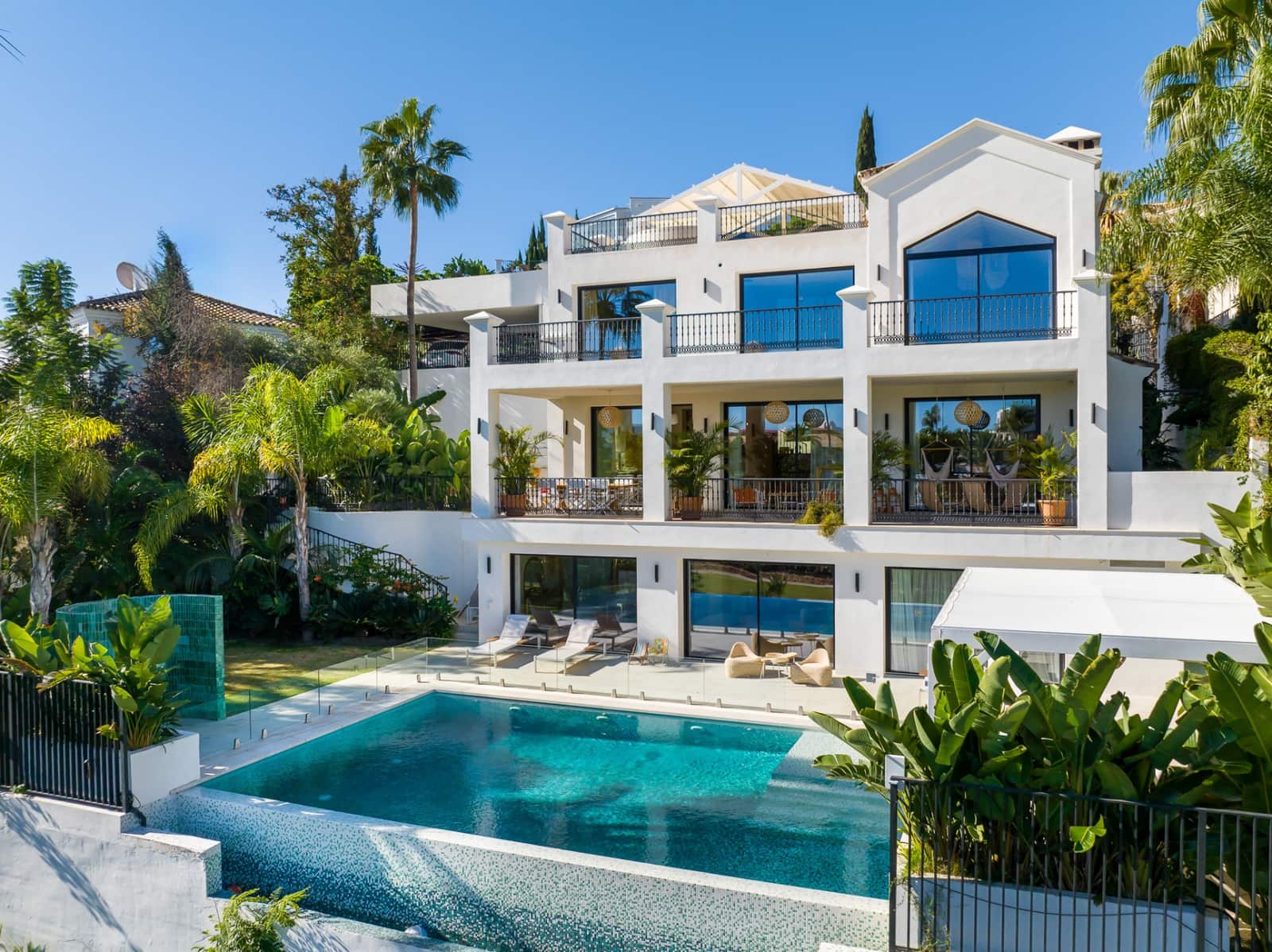 5 slaapkamer Villa te koop in Benahavis met zwembad - € 5.250.000 (Ref: 8183271)