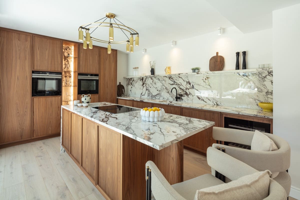 5 soverom Villa til salgs i Nueva Andalucia med svømmebasseng garasje - € 3 695 000 (Ref: 8209790)