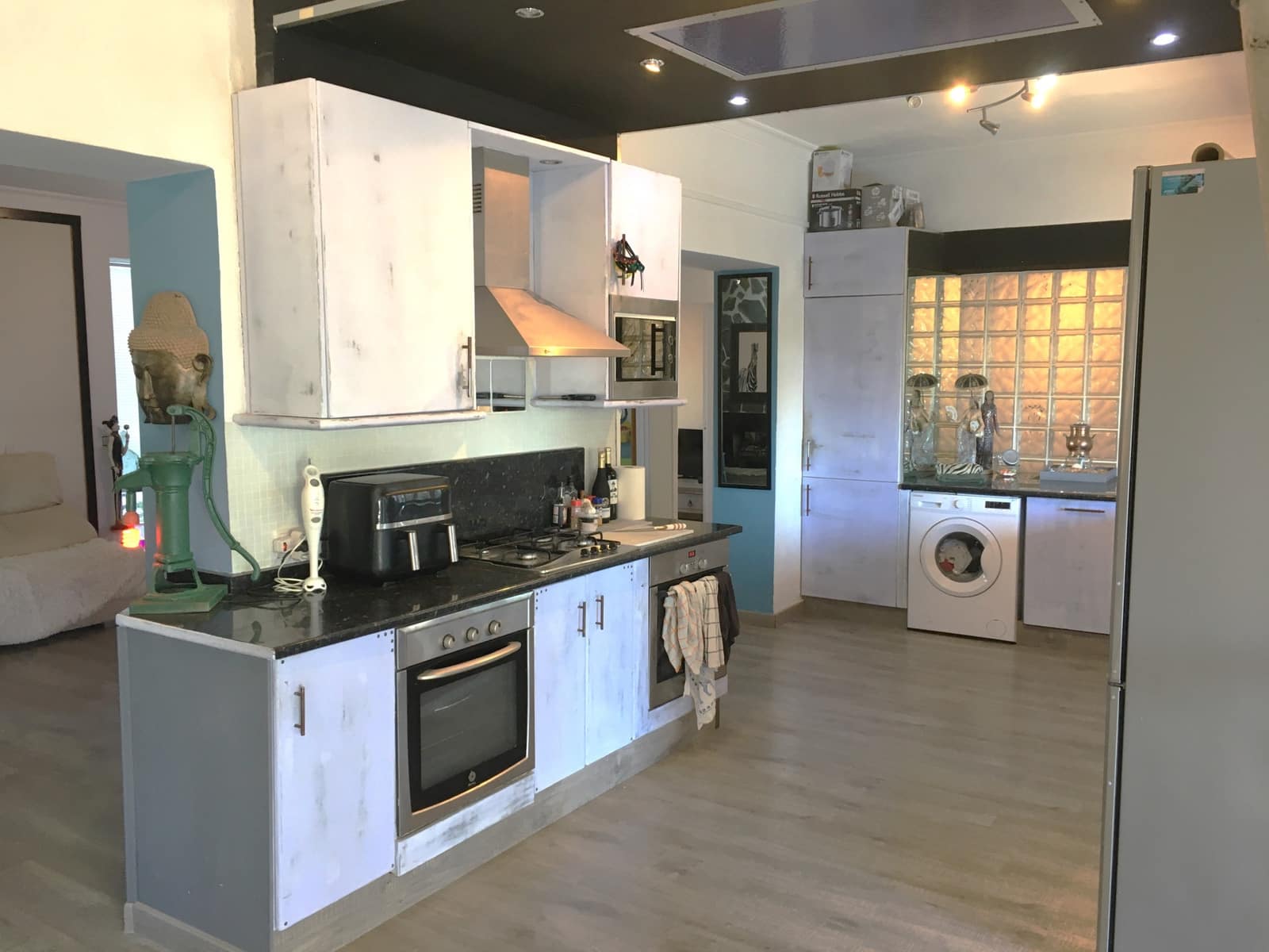 4 soveværelse Villa til salg i Estepona med swimmingpool - € 795.000 (Ref: 8279095)