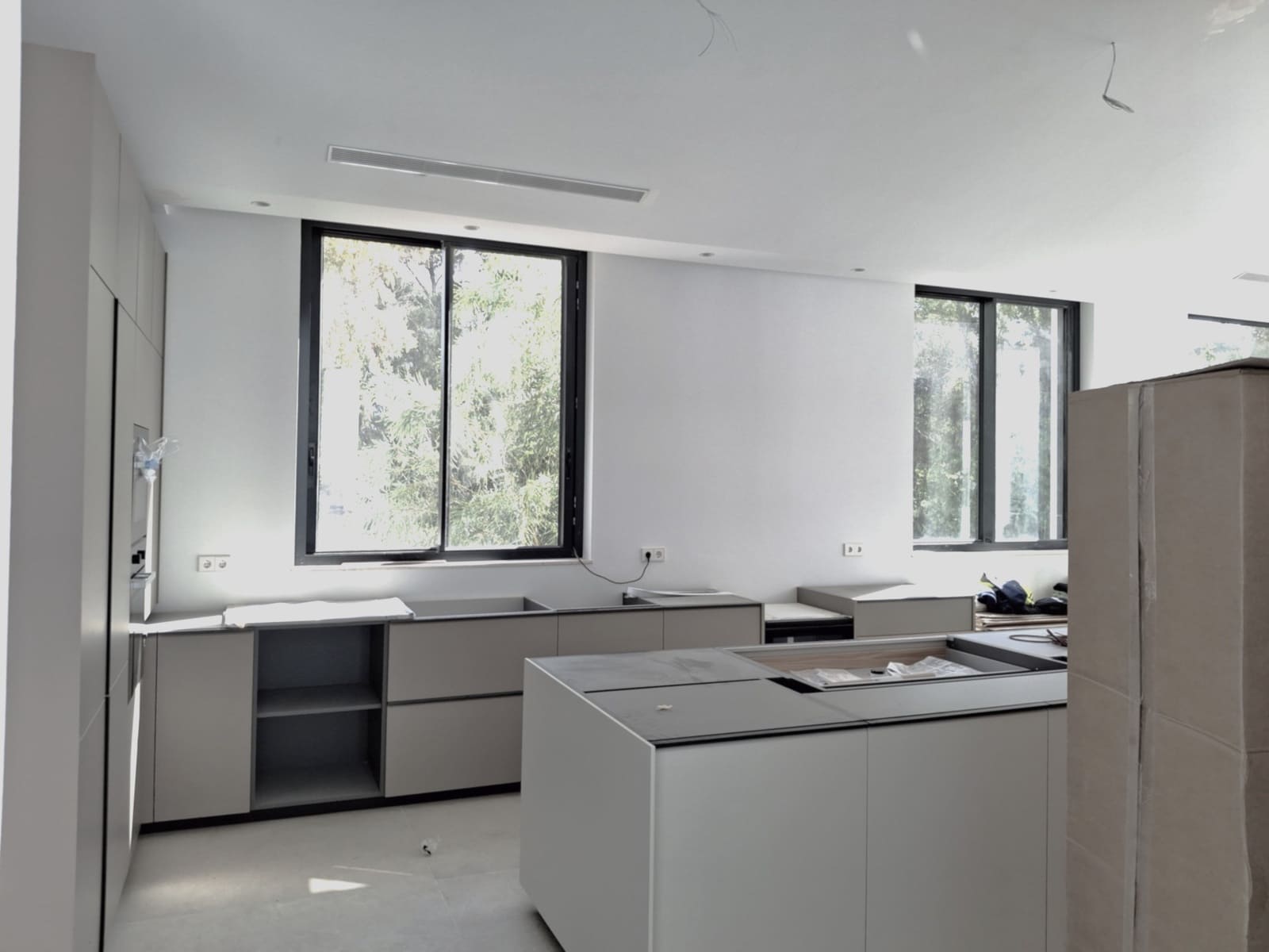 5 bedroom Villa for sale in Sotogrande with pool garage - € 3,350,000 (Ref: 8284809)