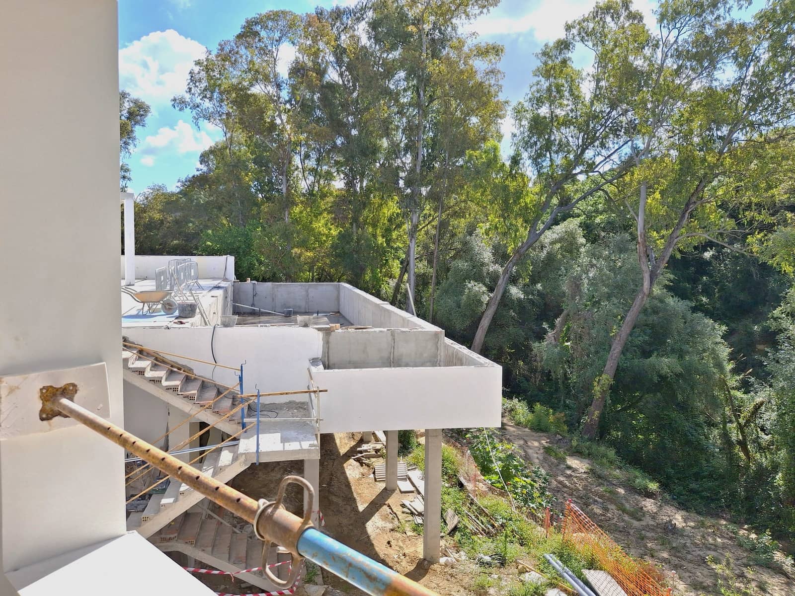 5 bedroom Villa for sale in Sotogrande with pool garage - € 3,350,000 (Ref: 8284809)