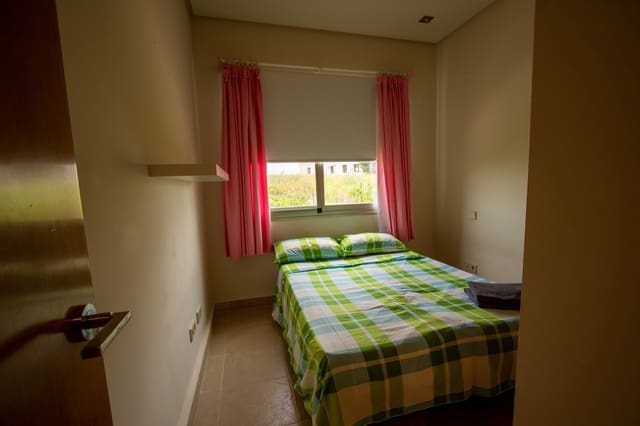 4 sypialnia Dom blizniak na sprzedaż w Manilva z basenem garażem - 479 000 € (Ref: 8303117)