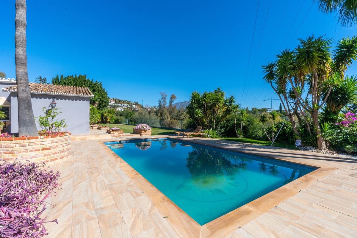 5 camera da letto Villa in vendita in Benahavis con piscina garage - 1.900.000 € (Rif: 8318022)