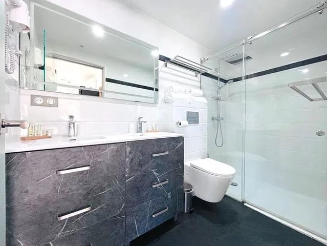 16 chambre Hôtel à vendre à Mijas Costa, Mijas avec piscine garage - 3 500 000 € (Ref: 8331650)