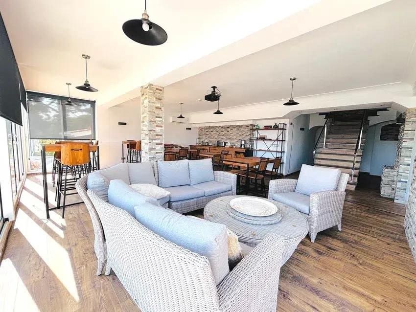 16 chambre Hôtel à vendre à Mijas Costa avec piscine garage - 3 500 000 € (Ref: 8331650)
