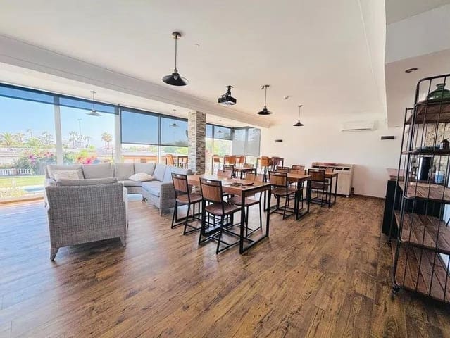 16 chambre Hôtel à vendre à Mijas Costa, Mijas avec piscine garage - 3 500 000 € (Ref: 8331650)