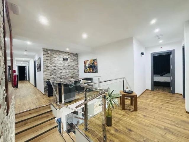 16 chambre Hôtel à vendre à Mijas Costa, Mijas avec piscine garage - 3 500 000 € (Ref: 8331650)