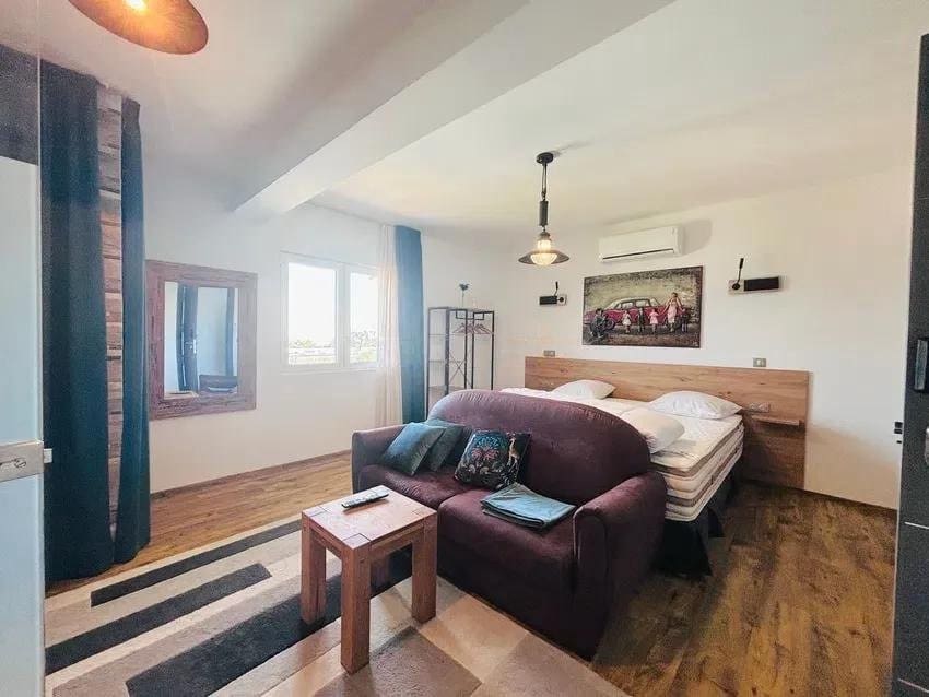 16 chambre Hôtel à vendre à Mijas Costa avec piscine garage - 3 500 000 € (Ref: 8331650)