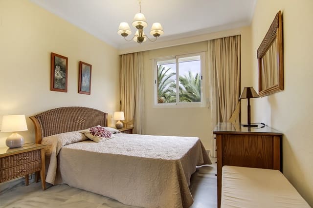 2 chambre Appartement à vendre à Marbella avec piscine garage - 570 000 € (Ref: 8377862)