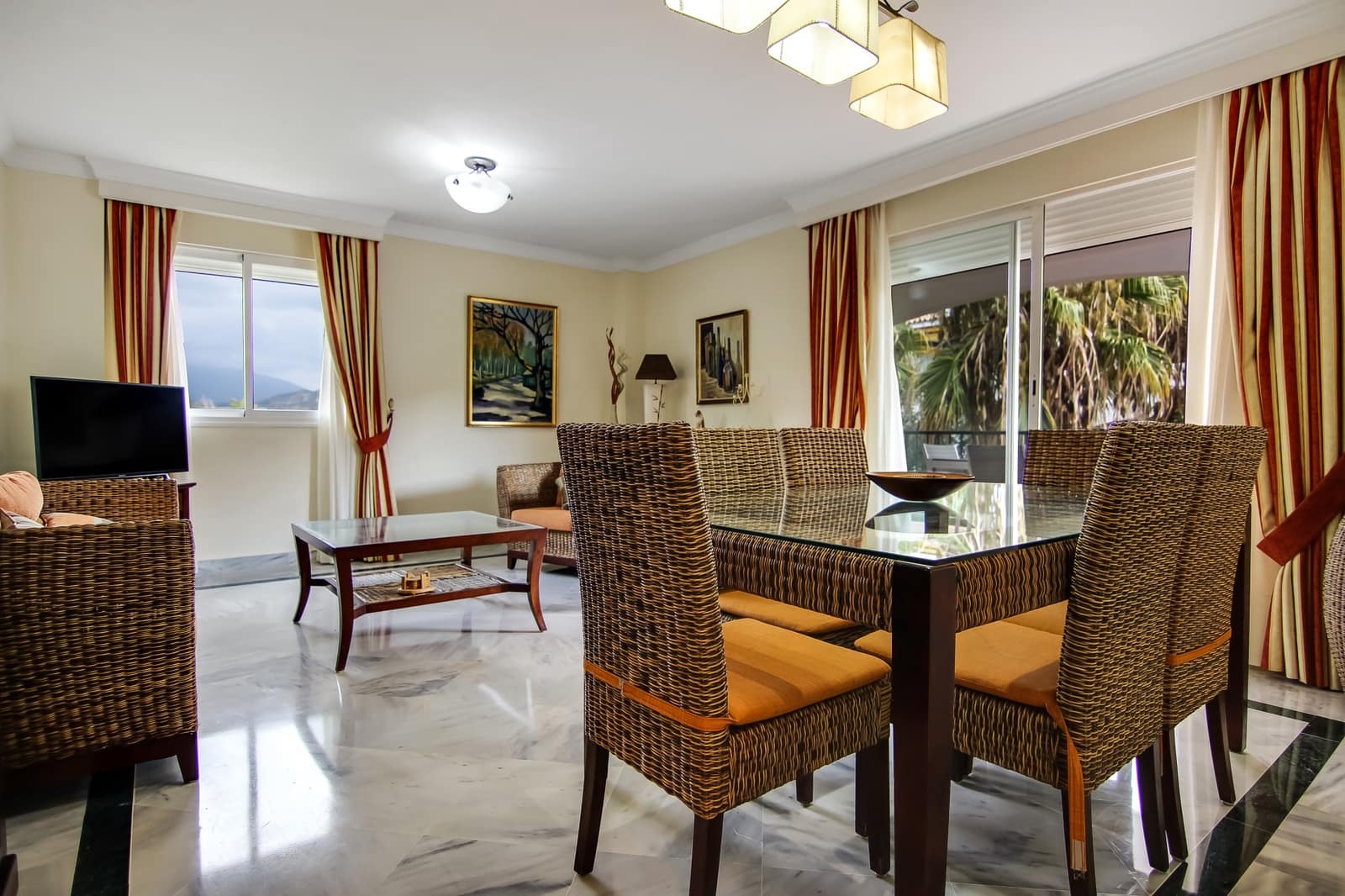 2 chambre Appartement à vendre à Marbella avec piscine garage - 570 000 € (Ref: 8377862)